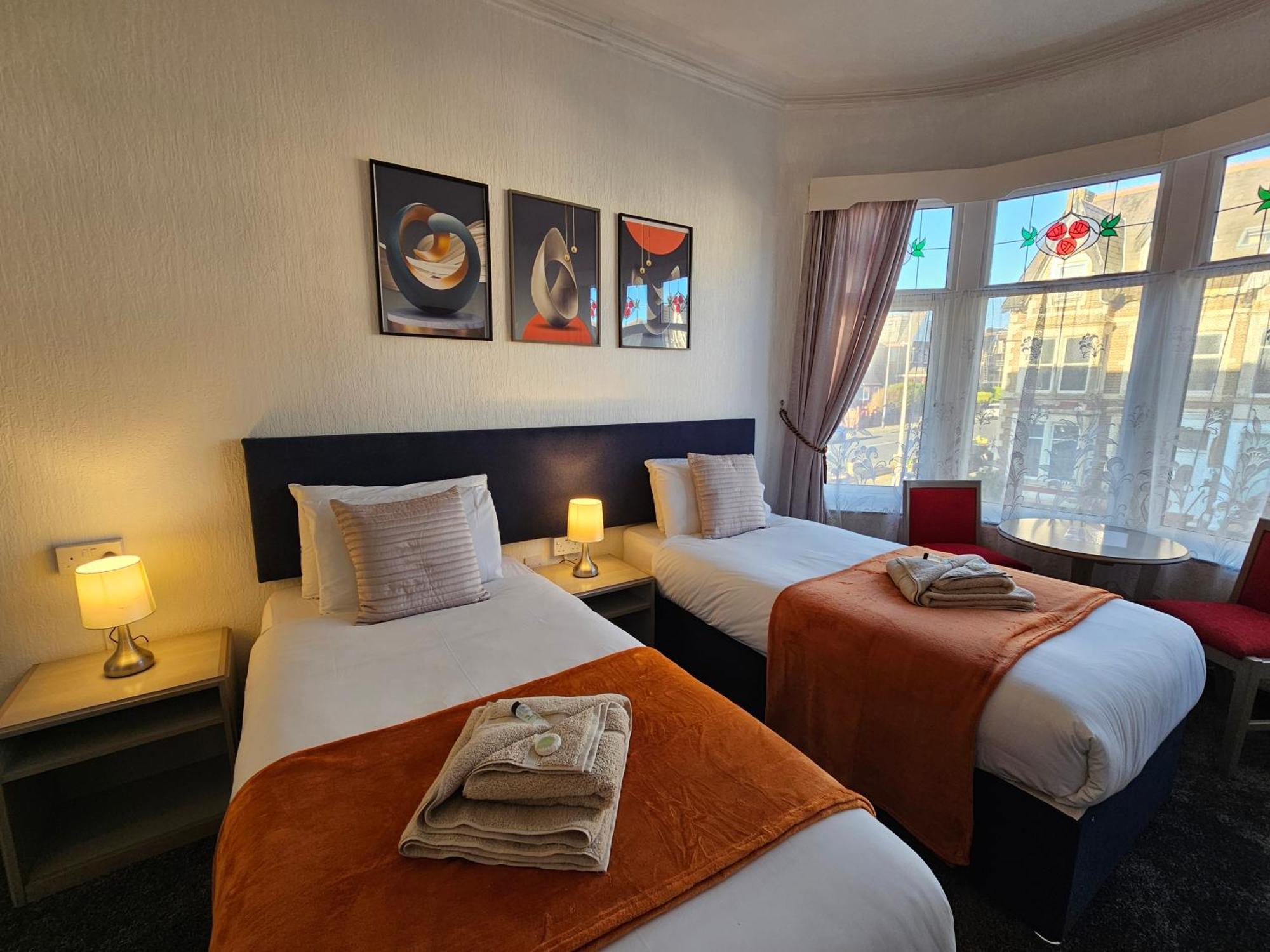 Collingwood Hotel แบล็คพูล ภายนอก รูปภาพ