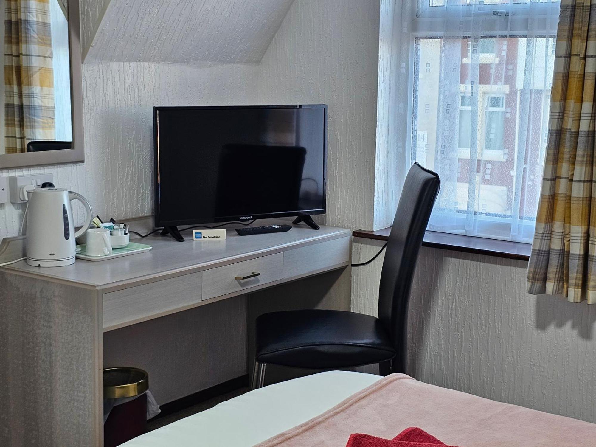 Collingwood Hotel แบล็คพูล ภายนอก รูปภาพ